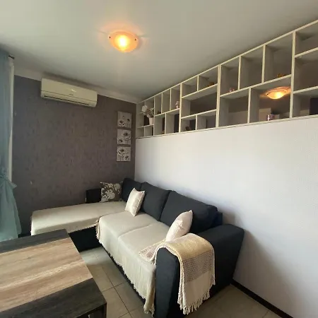 Appartement Sunny Plaza 4-34