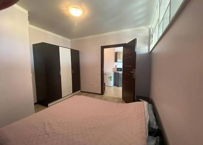 Sunny Plaza 4-34 Apartament