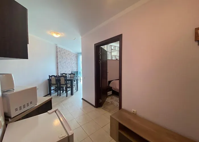 Апартамент Sunny Plaza 4-34 Слънчев бряг